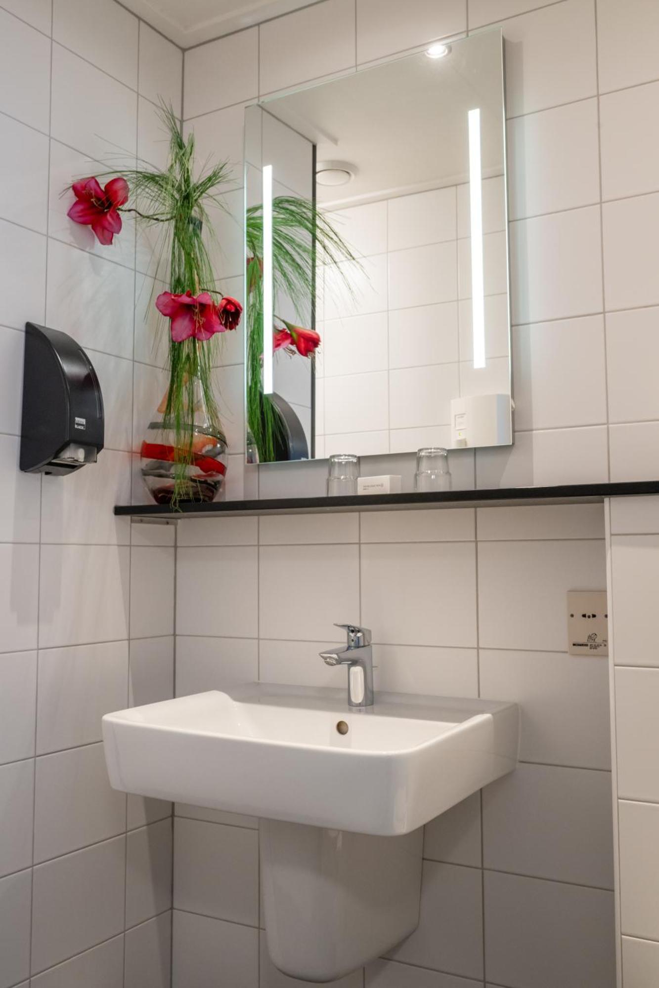Hotel Restaurant Het Witte Huis Olterterp المظهر الخارجي الصورة